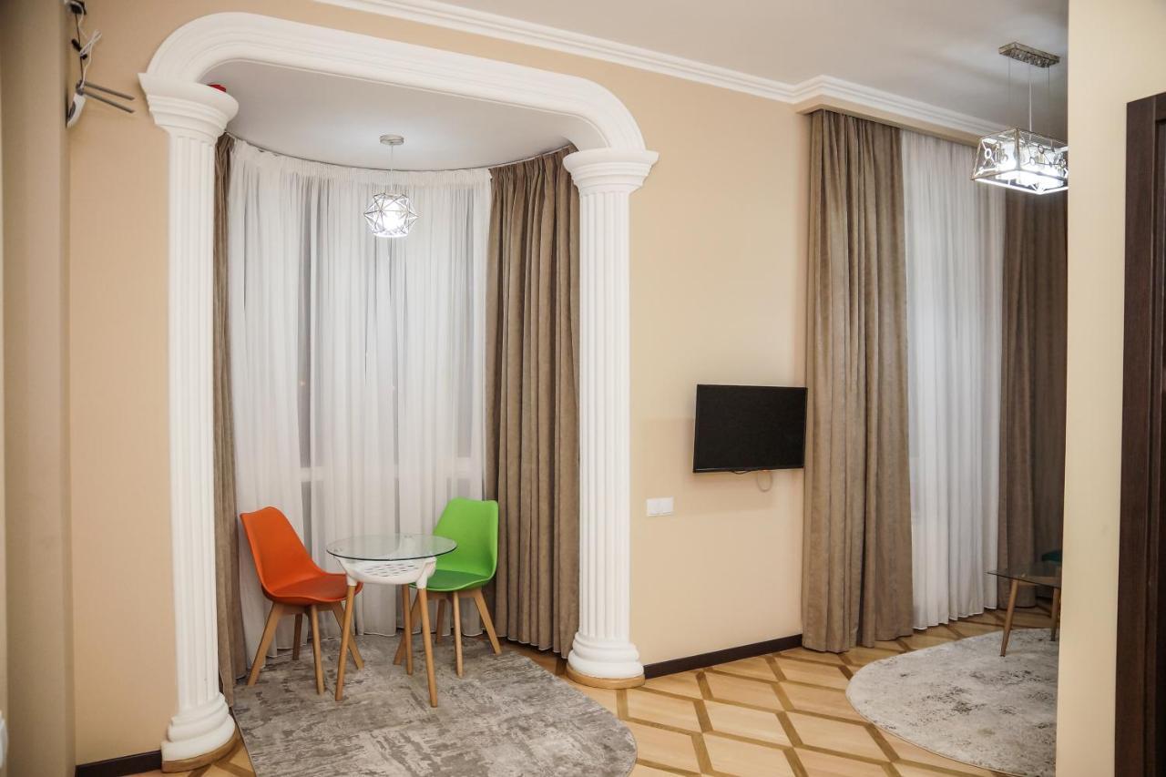 Nice Apartments Tbilissi Extérieur photo