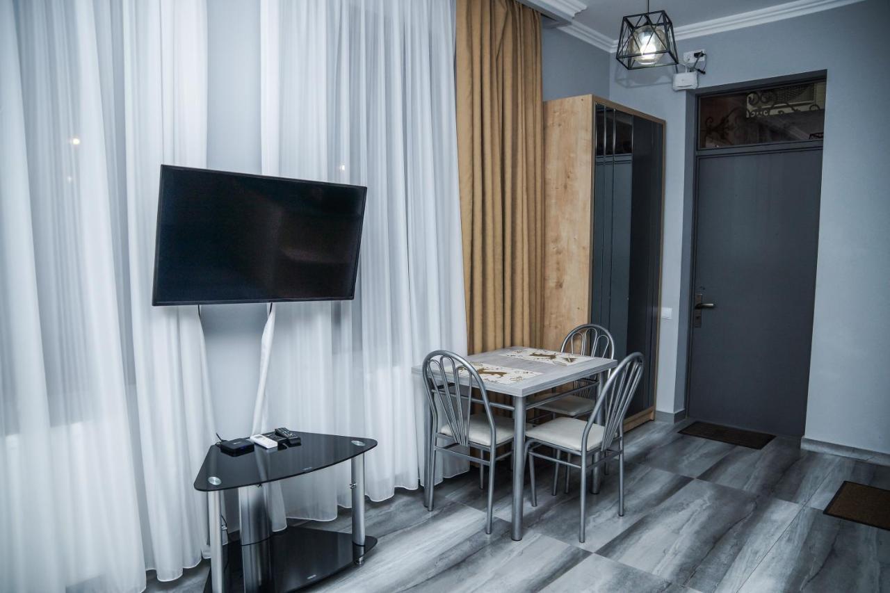 Nice Apartments Tbilissi Extérieur photo